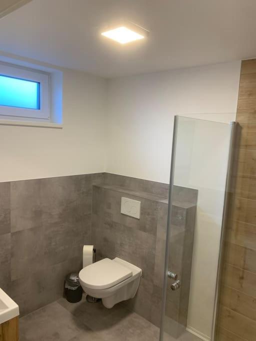 Moderne, Helle Ferienwohnung In Au Am Rhein Eksteriør bilde